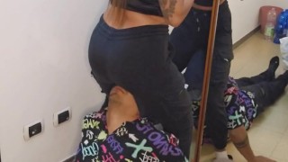 Facesitting while i do my make up