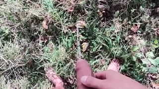 Naked hiking JO, cum and clean the pipe with warm pee