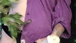 Redheaded Poison Ivy Attempts to Seduce you