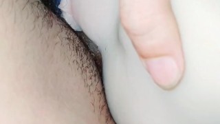 PINKISH PUSSY CREAMPIED