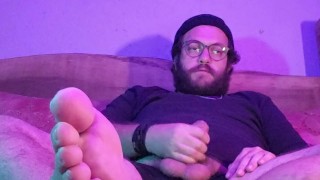 More feet and more eye rolling