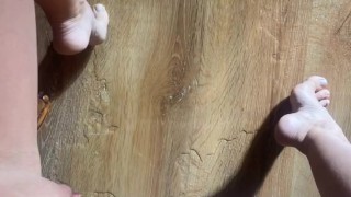 See how much more girl pee