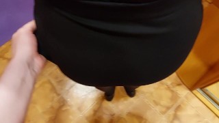 cum on my wife's face while she was waiting for a taxi to go on a business trip