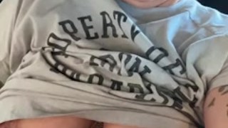 A little pussy play in the Walmart parking lot