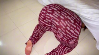 Hot Maid Intentionally Stuck Under Bed & Swing Her Big Ass To Seduce Me To Gets Anal Fuck