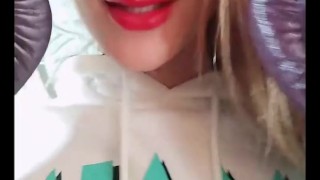 Miss Raquel Boxing Gloves SFW