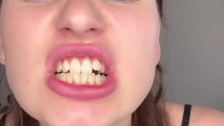 giantess likes to swallow those gummy bears