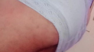 مازال مالقيت لي يحويني