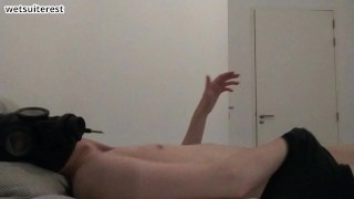 Jerking with rebreather bag rubber gas mask breathplay wetsuiterest