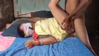 Dhire se daliye, virgin hu' - Desi girl 18+ talking dirty in hindi and losing her anal v