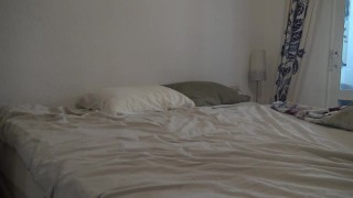 Turkish muslim prostitute in Istanbul lets american tourist cum inside her hairy pussy