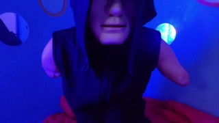 Amputee man masturbates his big cock with his feet and his stump until he cums