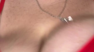 Caught in the Middle 🍒