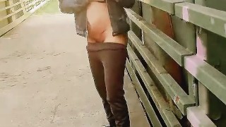 PUBLIC OUTSIDE SOLO FEMALE BIKE TRAIL NYC CAUGHT