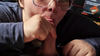 She wanted to test how her lipstick looked on my dick