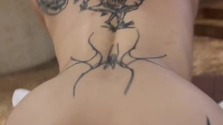 La mejor posición para follarme a mi amiga, me encanta que tiene un coño lindo y apretado