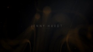 Handyteaser - Public Beach Blowjob