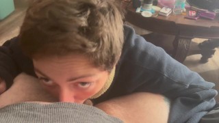 Short blowjob she feels me grow in her mouth