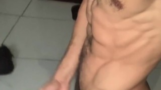 The thick dick of the famous fitness boy on Twitter