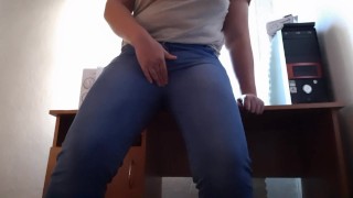 Massaging my pussy through my jeans until I cum in the office - IkaSmokS