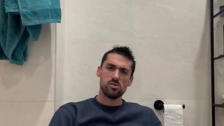 Bi fella jerking off crazy cumshot