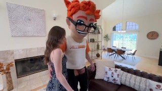 Rose Carter Gets Her Windex Wank On: A Sticky Situation at PornDude Manor!
