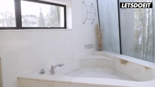 Curvy Slut Minni Joy Fucked Deep In Her Spanish Pussy - LATINA MILF