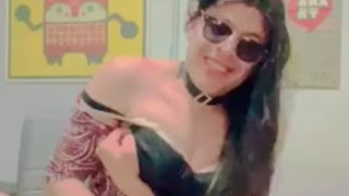 Masturbandome para mí novio