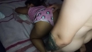 Fodendo a enteada rabuda no sigilo