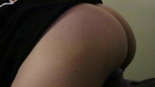 [Wet sounds/asmr] Shaking ass and taking knot