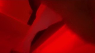 LA ARRECOSTE CONTRA LA PARED Y LE ENCANTÓ