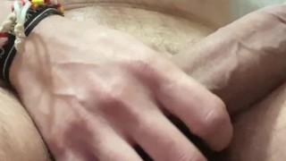 ▶️🔴🔥 Tourist in London masturbates next to her Latin neighbor when she is outside Madrid