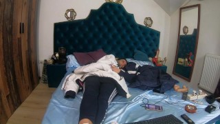 Preview-MilfyCalla- Masturbating and dancing while wearing sorts wear 209