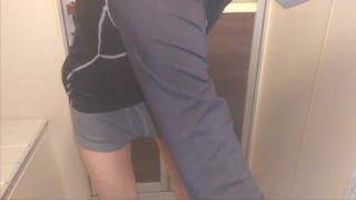 【下着＆オナホ】寒くなってきたから、インナー着たまま風呂場でオナホに挿入してみた