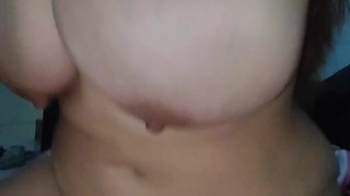 A la Amiga de mi Novia Karla le encanta el Sexo duro