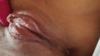 Madusa's phat Pussy Cums just for you