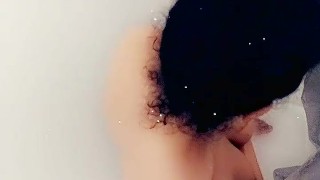 HOTEL SHOWER SOLO FEMALE PORN STAR STRIPPER EBONY BIG TITS BIG ASS