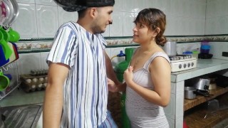 ME FOLLO ALA EMPLEADA DOMESTICA DE LA CASA DE MIS PADRES