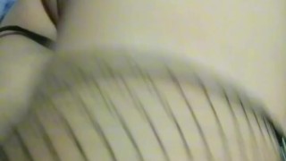 Te enseño cómo hace squirt y sepas cómo tocar una vagina peluda