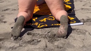 Playing With My NAUGHTY Ass🔥 On The Public Beach