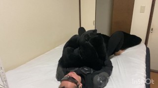 布団に擦り付けオナニー