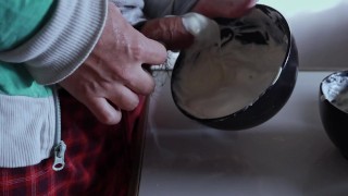 making viral cheesecake adding my special cream