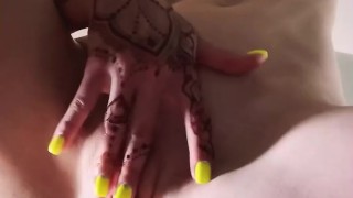 Pumped Her Tiny Ass Hard While She Was Washing Dishes