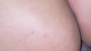 Estaba perdido en buenos aires y esta argentina me llevo a un motel -gamers_sexo y ema_abby