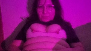 Solo milf masturbating enjoying herself