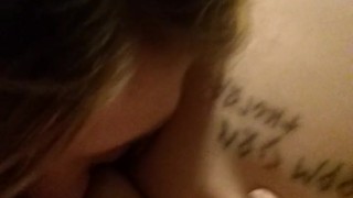 My girl goes down on me