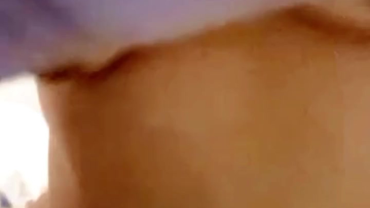 Hairy pussy girl calls me at night to cum on video call