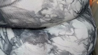 Amateur Big Ass in Tight Leggings