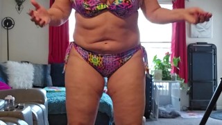 Curvy BBW Milf in bikini shaking it