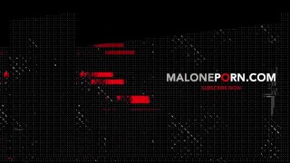 Me follo a la hija de mi novia y le doy leche por todo lados!